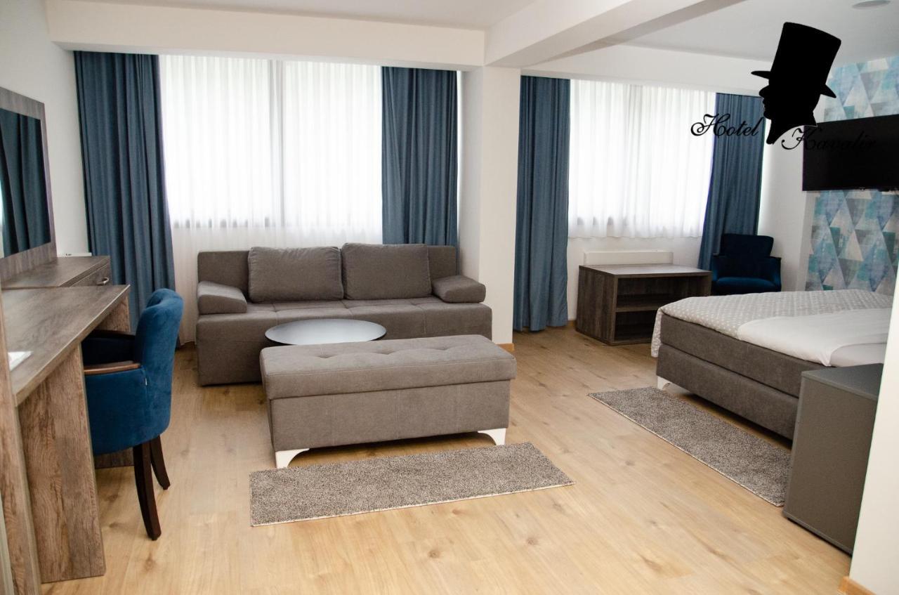 Hotel Kavalir Zepce Exteriér fotografie