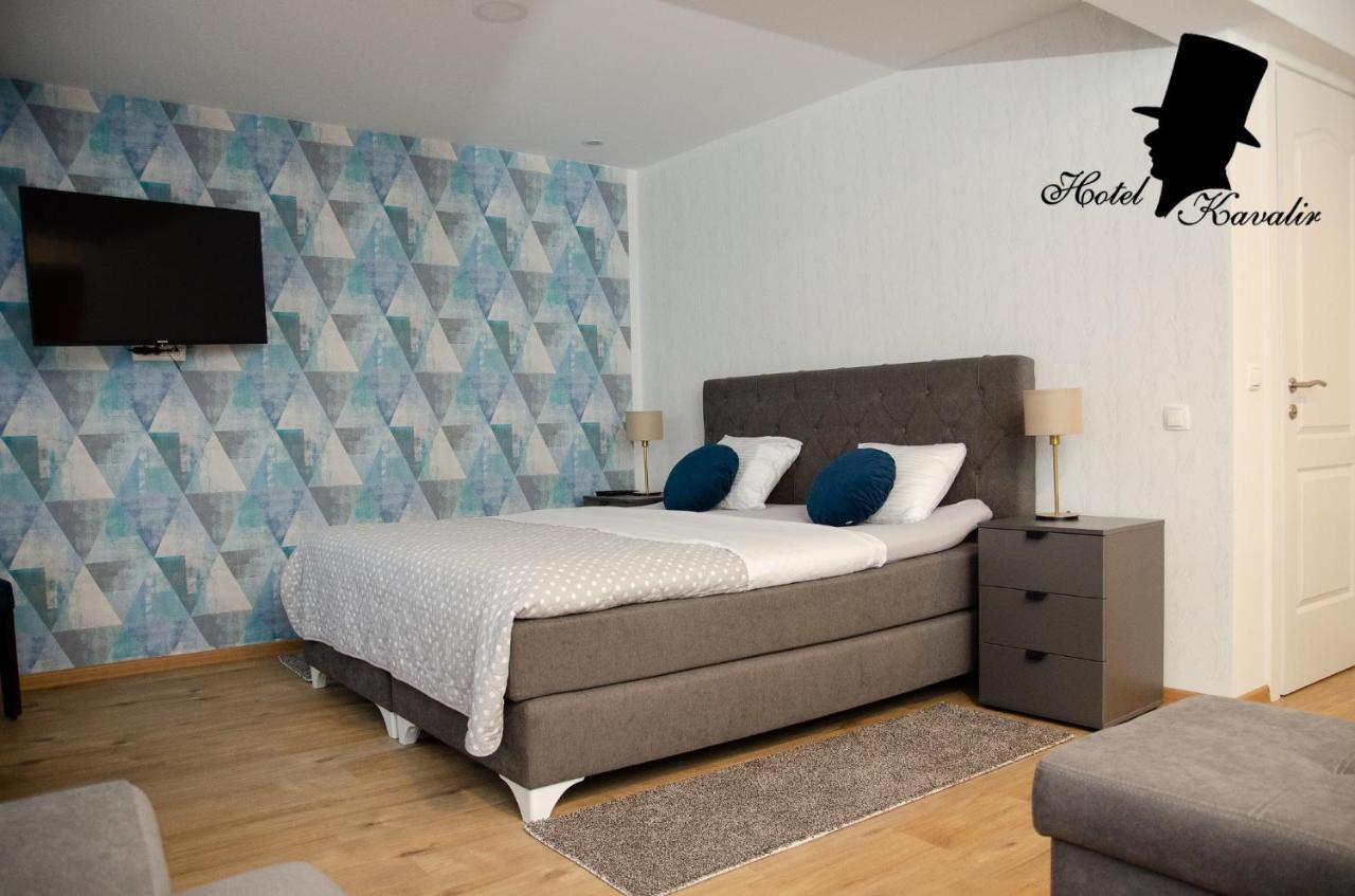 Hotel Kavalir Zepce Exteriér fotografie