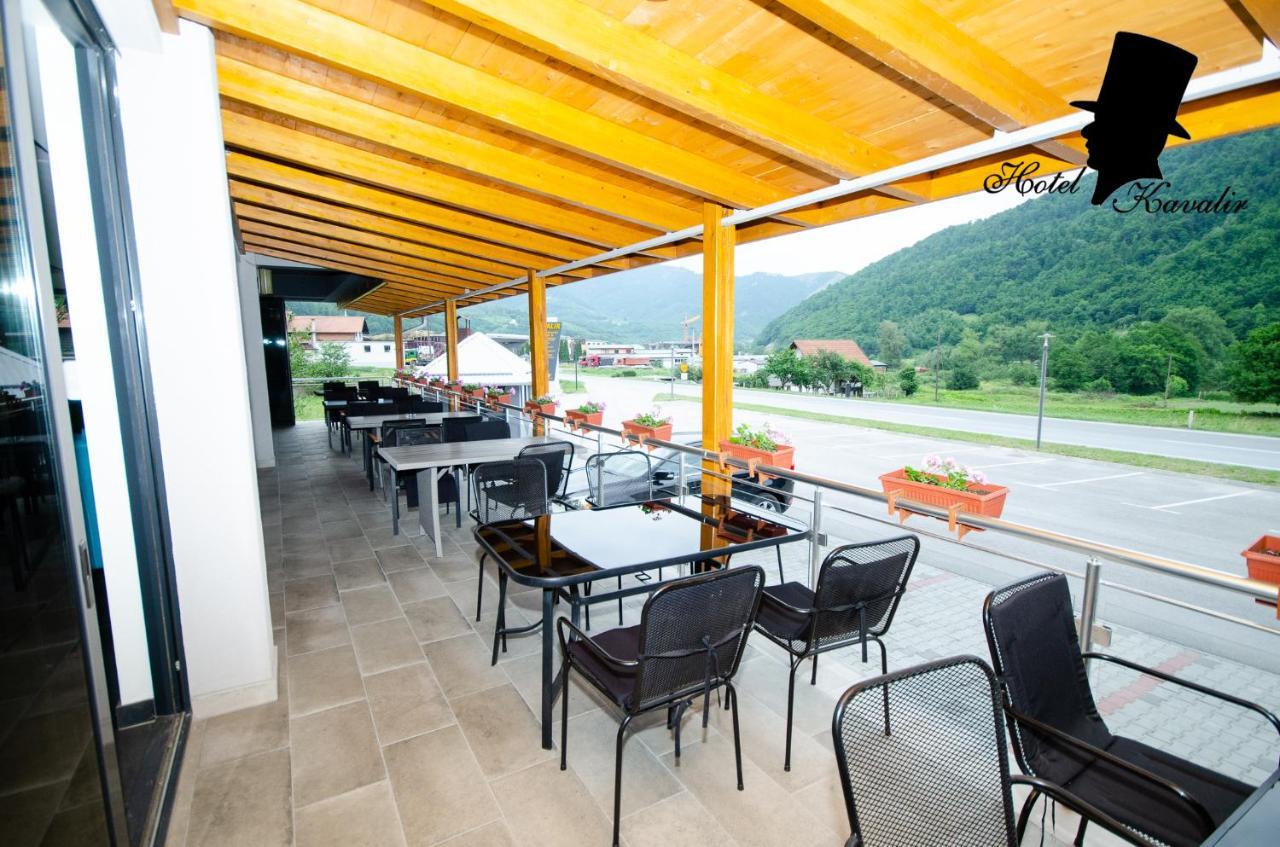 Hotel Kavalir Zepce Exteriér fotografie