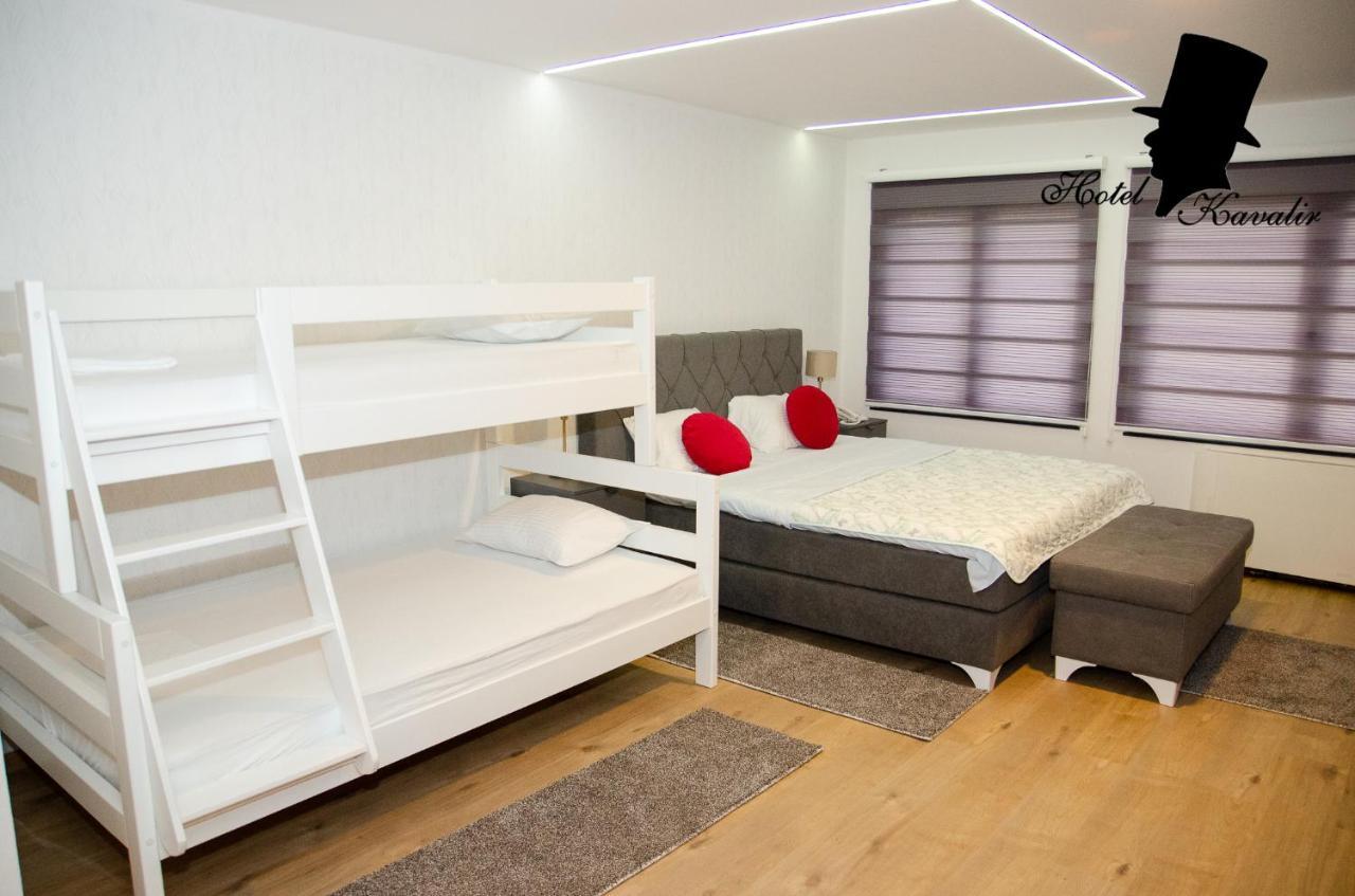 Hotel Kavalir Zepce Exteriér fotografie