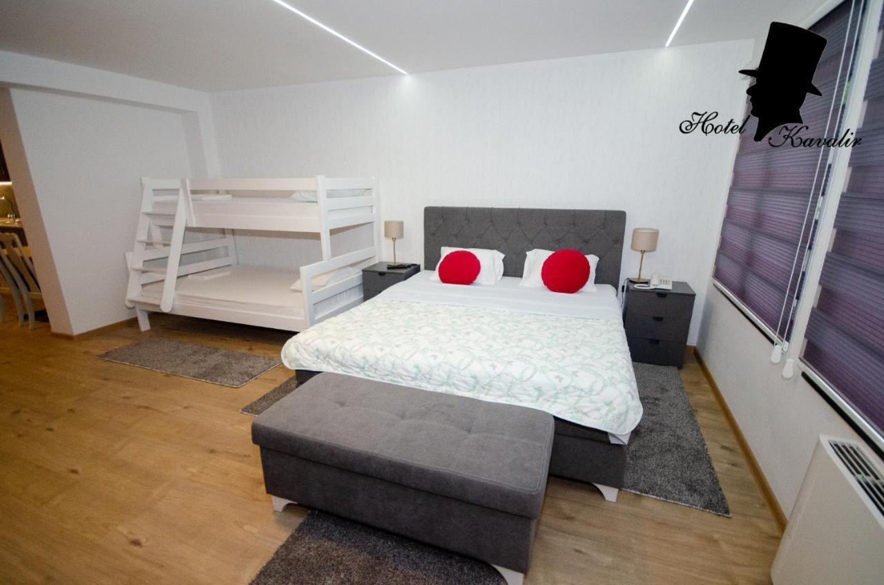 Hotel Kavalir Zepce Exteriér fotografie