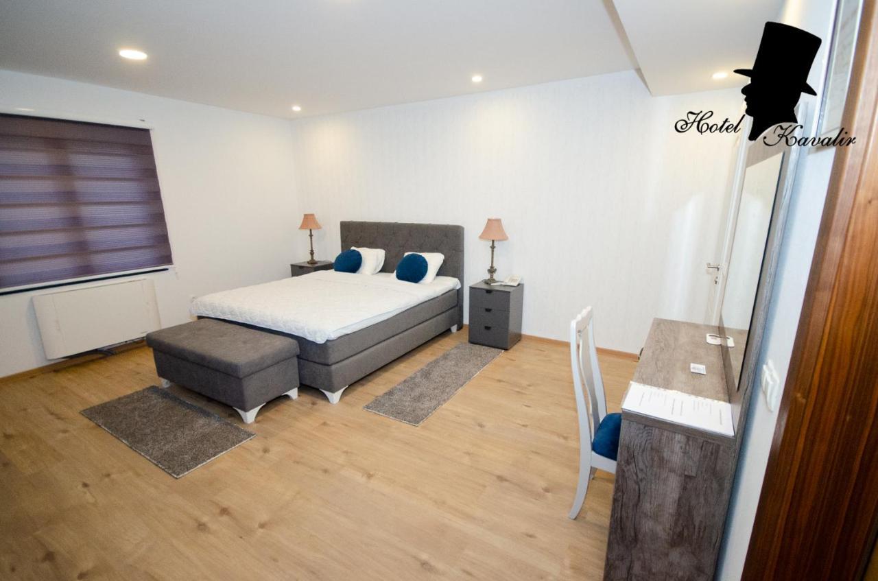 Hotel Kavalir Zepce Exteriér fotografie